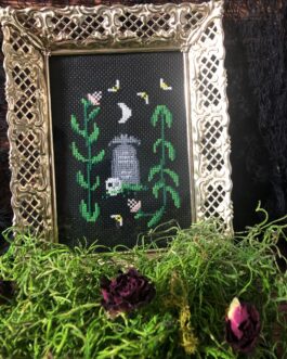 Creepy Cross Stitch | Goth Home Decor | Witchy Aesthetic | Skull Cross Stitch