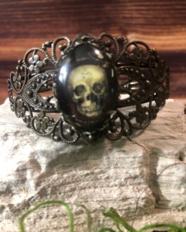 Skull Bracelet | Creepy Jewelry | Witchy Jewelry | Goth Jewelry