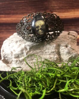 Skull Bracelet | Creepy Jewelry | Witchy Jewelry | Goth Jewelry